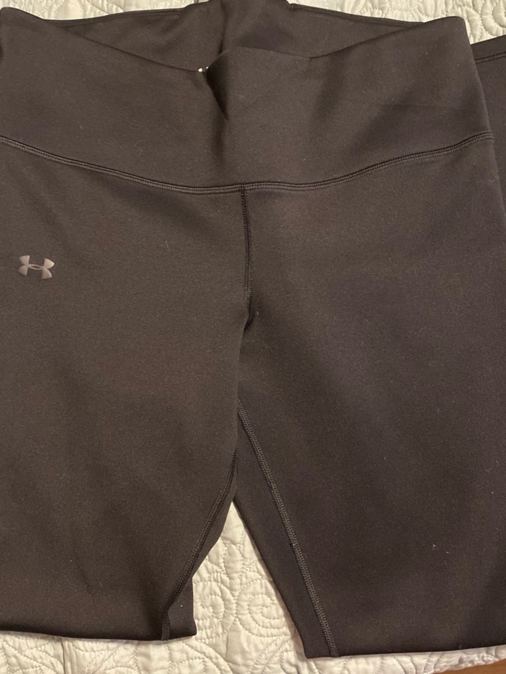 Under Armor Women’s Black Leggings